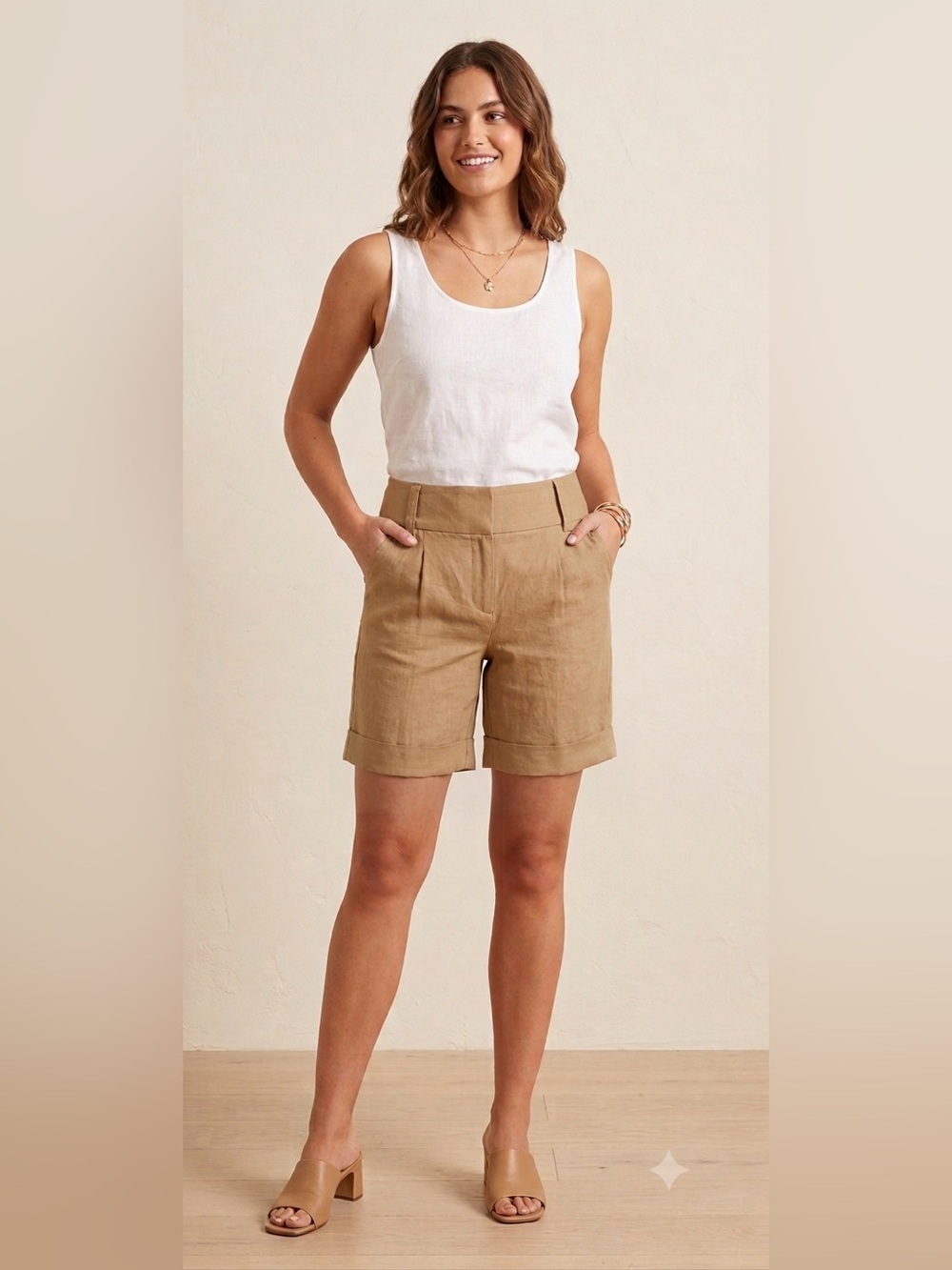 Alice + Olivia Beige Bermuda Linen Cuff Shorts size 4
